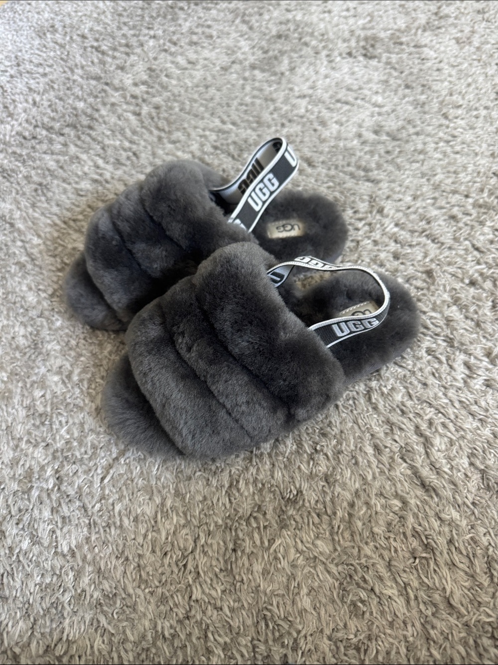 UGG Kids Plush Slide with Logo Heel Strap - Charcoal
